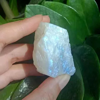 1PC Prírodná Biela Moonstone Modré Svetlo Kamene Krištáľ Rockstone Reiki Liečenie Vzorky Hrubé Minerálne Dekor Zber